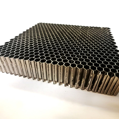 Rf Cage Honeycomb Ventilação Alto fluxo de ar Baixa pressão de queda Resistência à corrosão