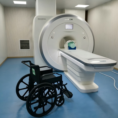 Cadeira de rodas não magnética para sala de ressonância magnética de 3,0 T com armação de liga de alumínio e apoio de pé ajustável