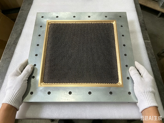 Alta permeabilidade ao ar com atenuação EMI Ventosas de guia de ondas de honeycomb em largura de 300mm/600mm com alta resistência à corrosão
