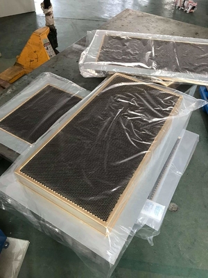 Material de aço do núcleo da compatibilidade eletrónica Emi Honeycomb Vent Panels Stainless para a sala da proteção de Rf